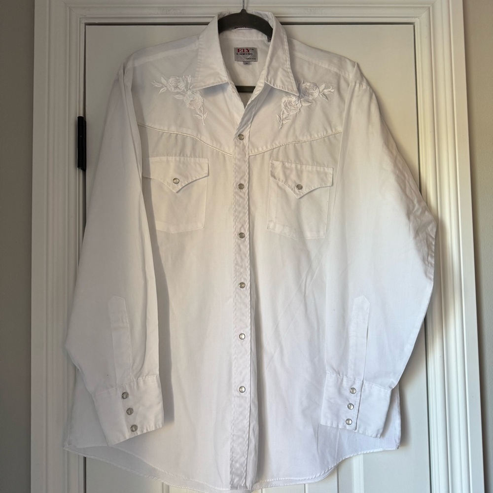 Ely Diamond Rosa Blanca‎ men’s vintage embroidered pearl snap shirt size Large